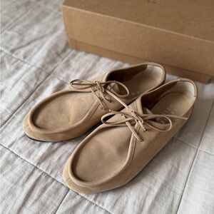 Jamie Haller Chukka in tan size 38